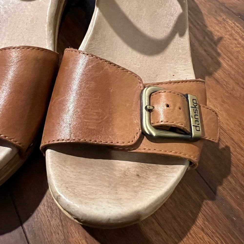 Dansko Women's Size 41 Matty Brown Strappy Block Sandals Summer Casual - Picture 4 of 8